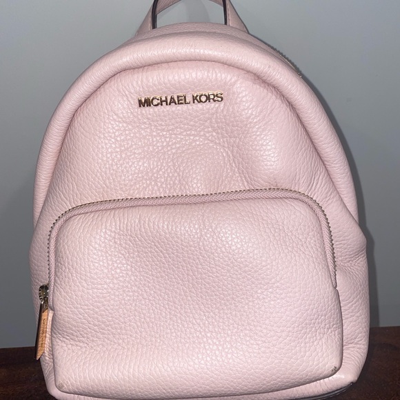 Michael Kors blush pink pebbled backpack - Picture 1 of 5